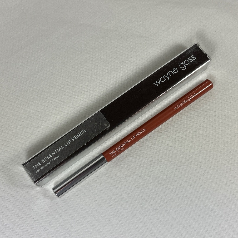 WAYNE GOSS The Essential Lip Pencil in Vintage Pink